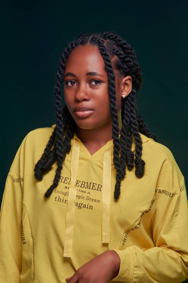 Oliver Justine portrait